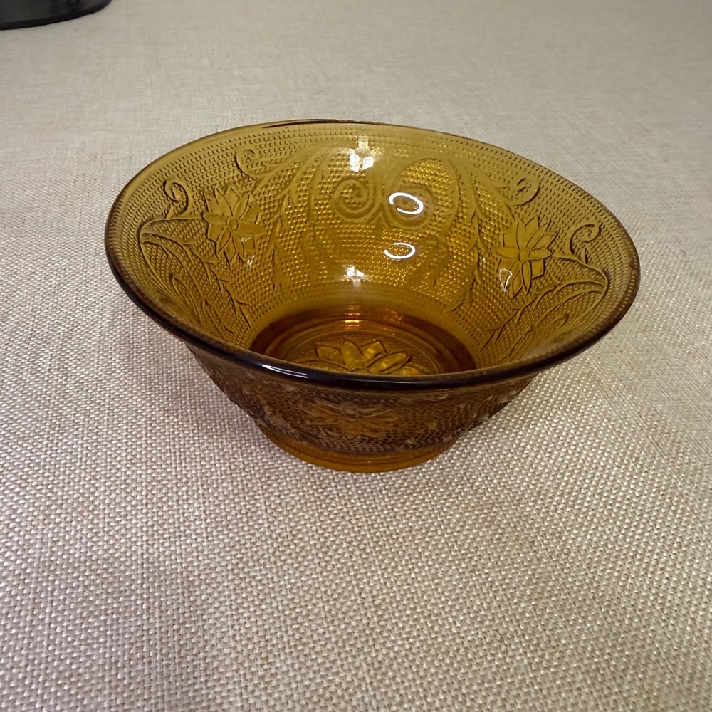 Tiara Exclusives Sandwich Amber Glass 5 Inch‎ Small Bowl Vintage Pressed Glass